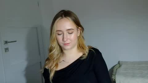 Lulu Baby18 online show from 03-08-26, 10:13