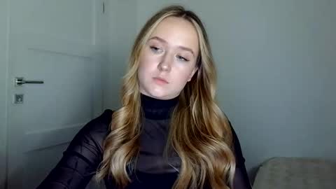 Lulu Baby18 online show from 03-30-26, 07:15