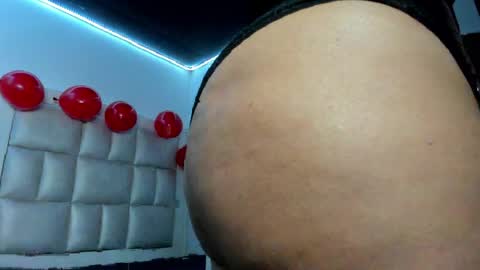 elizabeth online show from 04-07-26, 04:07