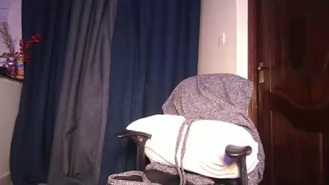 lulu_sparks1 online show from 01-16-26, 07:23