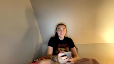 lulubaby03 online show from 09-17-25, 01:51