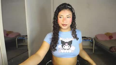 luluupeach69 online show from 02-23-26, 12:46