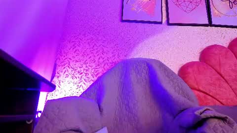 Luly online show from 07-04-26, 03:35