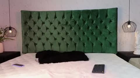 Snapshot of lumars_ chatting on 12-22-24, 02:17 Lumars online show from 12-22-24, 02:17