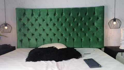 Snapshot of lumars_ chatting on 01-27-25, 08:40 Lumars online show from 01-27-25, 08:40