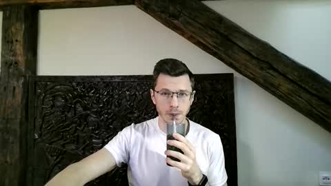 Andrew independent model 2000-0000 CET daily online show from 04-08-26, 02:28