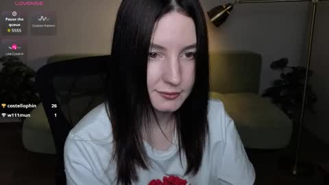 Snapshot of lumina_dark chatting on 06-03-26, 02:33 Lumi online show from 06-03-26, 02:33