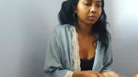 Luna online show from 05-21-26, 07:04