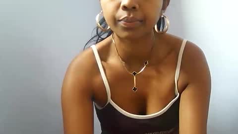 Luna online show from 05-22-26, 07:15