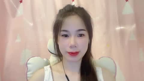 Luna online show from 05-22-26, 07:30