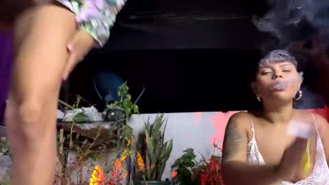 Snapshot of luna__cute chatting on 01-29-25, 07:46 Luna online show from 01-29-25, 07:46