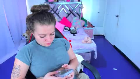 luna_analya online show from 03-18-26, 04:10