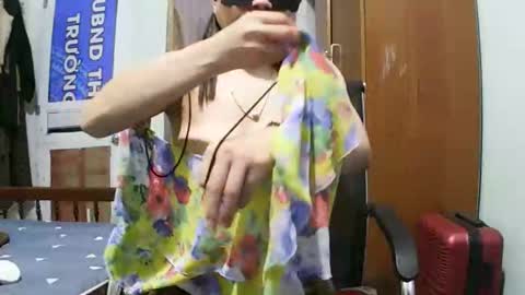 luna_beauty25 online show from 03-31-26, 10:21