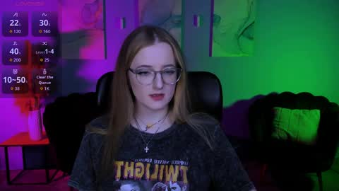 luna_berryy online show from 03-31-26, 07:47