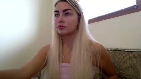 Snapshot of luna_blazer chatting on 10-15-25, 09:09 luna_blazer online show from 10-15-25, 09:09