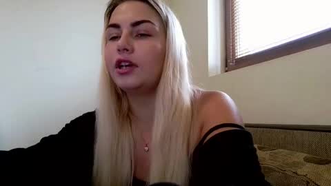 Snapshot of luna_blazer chatting on 10-26-25, 12:55 luna_blazer online show from 10-26-25, 12:55