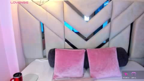 Snapshot of luna_blyss chatting on 01-07-26, 02:58 Luna online show from 01-07-26, 02:58