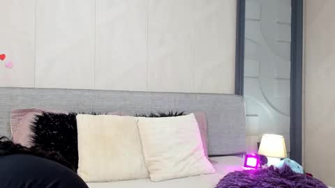  Luna Fioree  online show from 03-08-25, 05:22