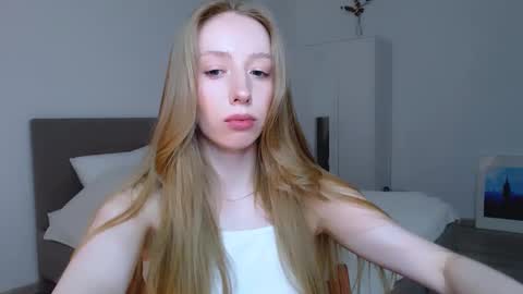 Luna online show from 02-06-25, 12:11