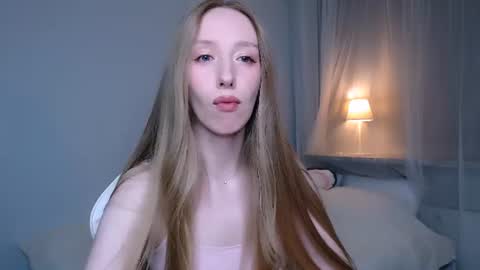 Snapshot of luna_insanity chatting on 06-19-26, 09:51 Luna online show from 06-19-26, 09:51