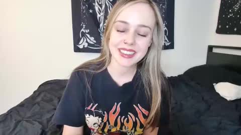 Luna online show from 09-11-25, 09:26