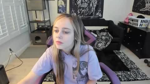 Luna online show from 03-07-26, 05:32