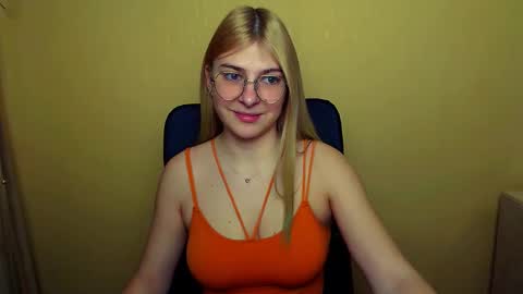 Luna online show from 02-07-25, 08:55