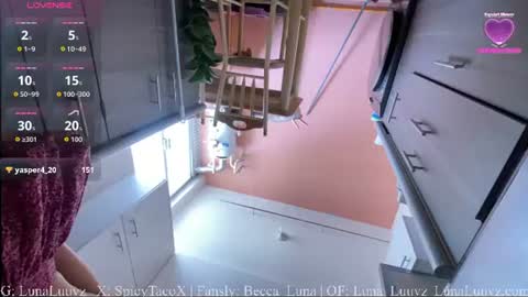 Snapshot of luna_luuvz chatting on 06-29-26, 10:43 Luna Luuvz online show from 06-29-26, 10:43