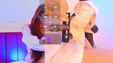 Snapshot of luna_monroe_ chatting on 11-16-25, 12:00 online show from 11-16-25, 12:00