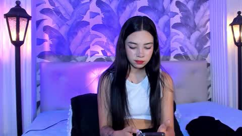 Luna Morgan online show from 09-25-25, 03:43