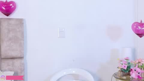   online show from 12-19-25, 09:44