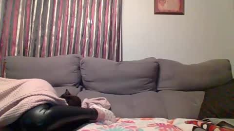 Luna online show from 11-08-25, 06:40