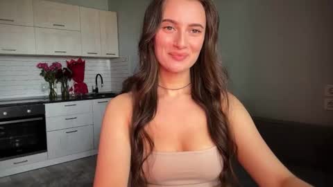 Snapshot of luna_raee chatting on 10-05-25, 10:13 luna_raee online show from 10-05-25, 10:13