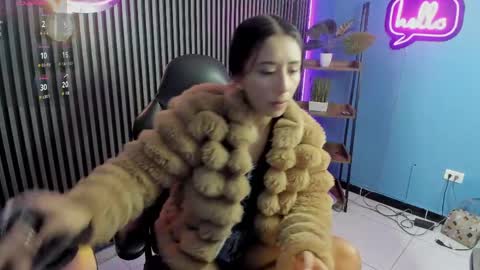 Luna Rosse  online show from 04-14-26, 12:22