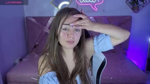 Snapshot of luna_star_v chatting on 11-22-25, 03:16 Live 1000pm 600am COLOMBIAN HOUR online show from 11-22-25, 03:16