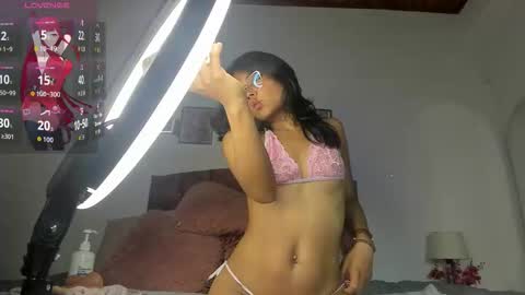 luna_velveth1 online show from 03-10-26, 02:38