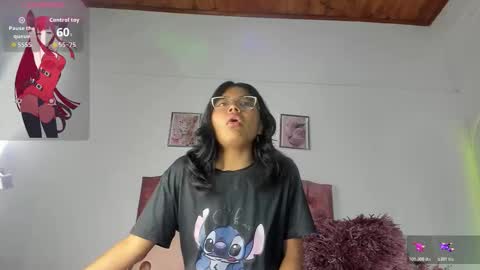 luna_velveth1 online show from 03-16-26, 02:28