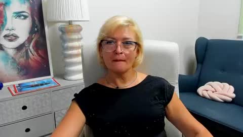 Snapshot of luna_xfantasy chatting on 07-07-26, 09:13 L u n a online show from 07-07-26, 09:13