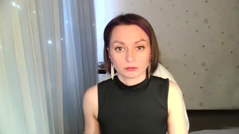 lunaa_bluee online show from 06-05-26, 06:13