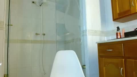 Luna Collins online show from 02-07-26, 05:16