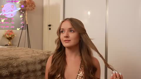 Sophia online show from 06-14-26, 03:03