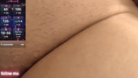 lunaafox online show from 01-02-25, 07:18