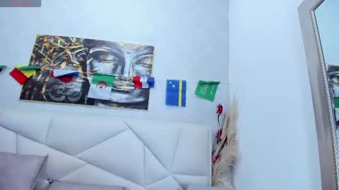 lunaasmithh online show from 06-26-26, 11:14