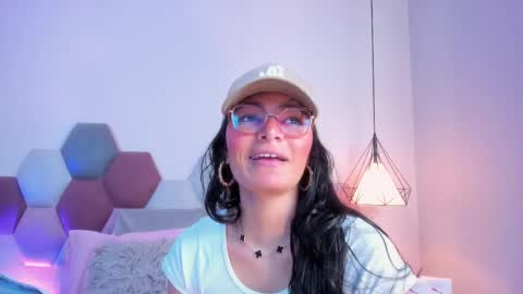 Luna Aspen online show from 02-20-26, 06:30