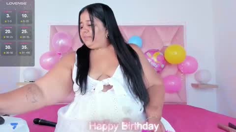 Snapshot of lunaasweett chatting on 09-14-25, 01:54 online show from 09-14-25, 01:54