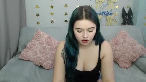 Luna online show from 03-12-26, 01:50