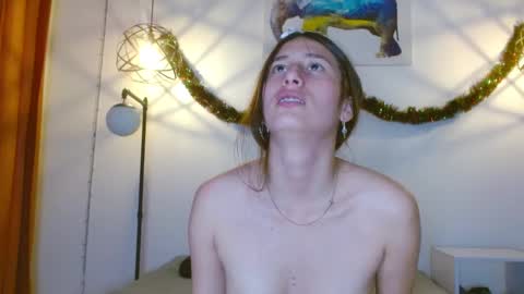 Snapshot of lunaembercs chatting on 12-26-24, 09:55 Luna online show from 12-26-24, 09:55