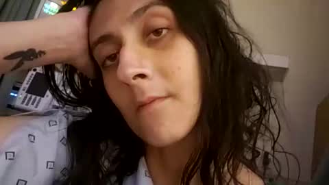 Freya online show from 02-17-25, 07:26