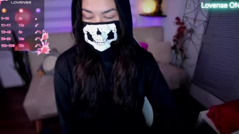 Snapshot of lunagasai_ chatting on 04-23-26, 02:46 Luna online show from 04-23-26, 02:46