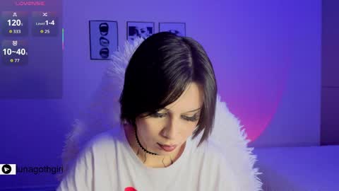 Luna online show from 04-04-26, 05:16